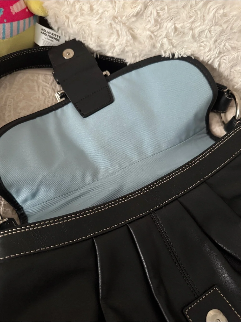 Coach Black Large Buckle Soho!